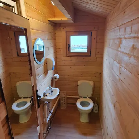 17b Db Airbnb