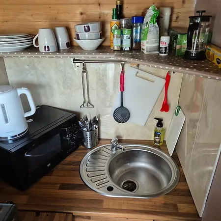 17b Db Airbnb * ווקספורד